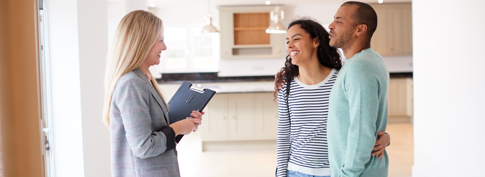 Comment se reconvertir dans l'immobilier ?